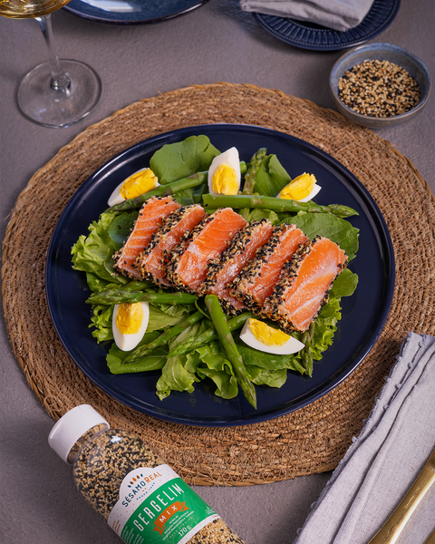 Salmão grelhado com crosta de Gergelim Mix Sésamo Real