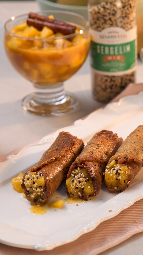 Nossa versão do cannoli doce.